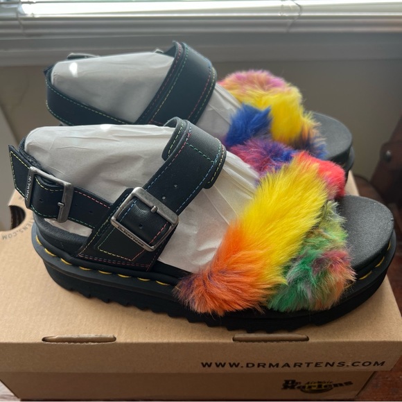 RARE Dr. Martens VOSS II FLUFFY FAUX FUR STRAP SANDALS, UK4/US 6, NIB - Picture 11 of 11